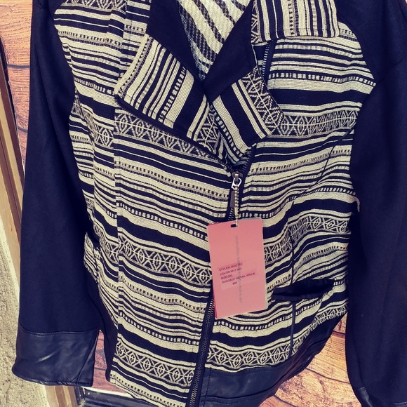 NWT Yoki black and tan moto jacket size 3X - Picture 7 of 8